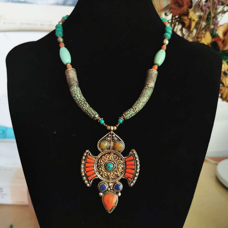 Ethnic Fashion Com - Colliers vintage Mytery Fine, collections de