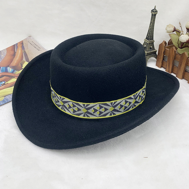 Ethnic Fashion Sale - Les chapeaux de jazz à la