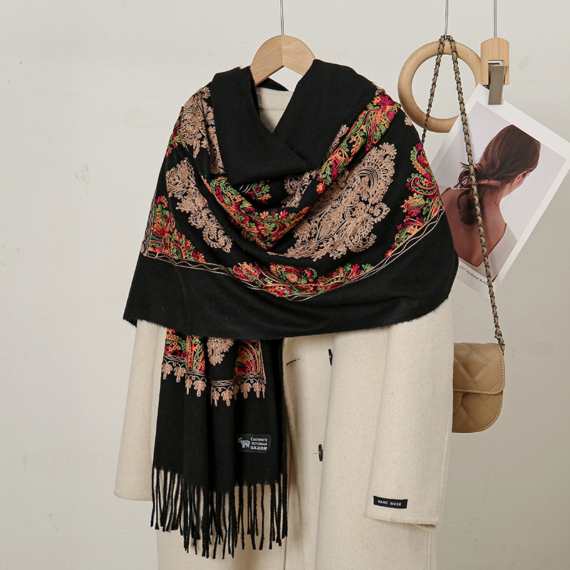 Écharpe longue en fausse fourr - Ethnic Fashion Sale avis et prix