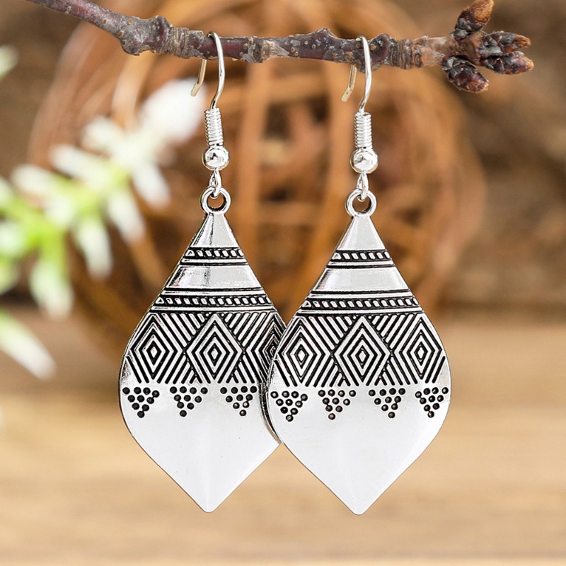 Boucles d'oreilles en métal de - Ethnic Indian Fashion avis et prix