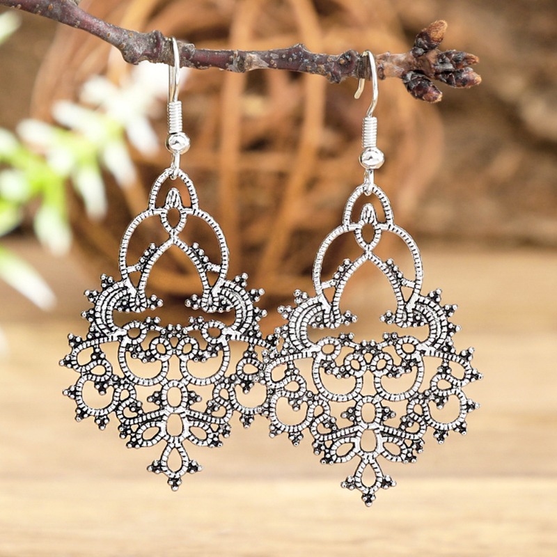 Boucles d'oreilles en métal de - Ethnic Indian Fashion avis et prix